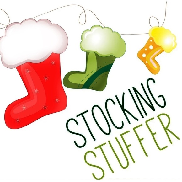 Christmas Silky Damask Table Runner Holly Homes Holiday Tassels Red 13 x 72 in - Picture 10 of 11